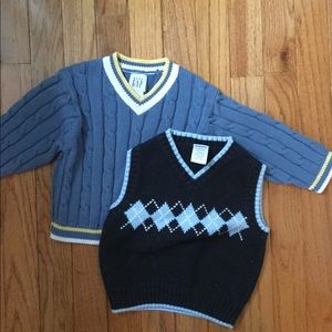 Boys sweater and sweater vest. Size 12-18 months